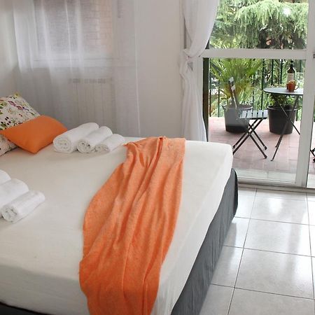 Apartamento Terrazze Fiorite Bérgamo Habitación foto